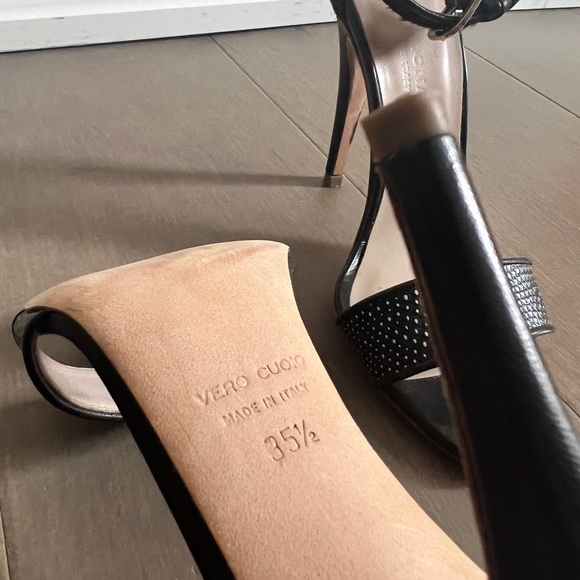 Club Monaco Vero Cuoio Heels - Picture 5 of 5